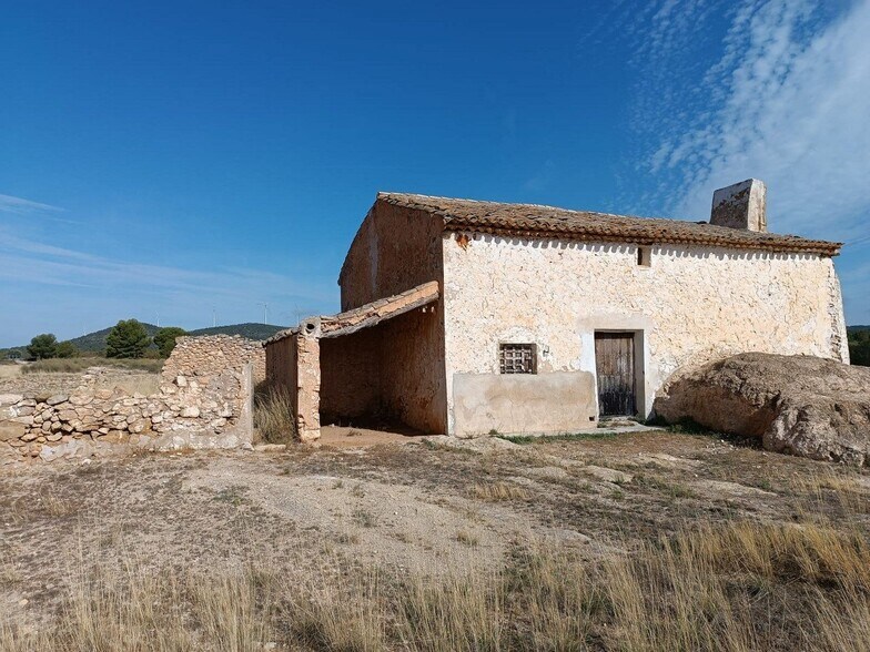 Terreno en Yecla en venta - Foto del edificio - Imagen 2 de 10