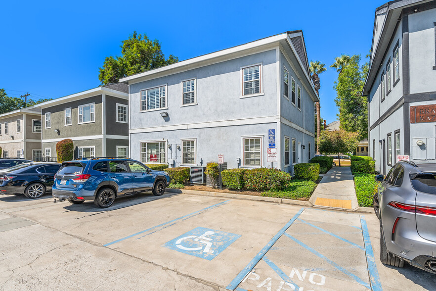 4060 Chestnut St, Riverside, CA en venta - Foto del edificio - Imagen 2 de 36