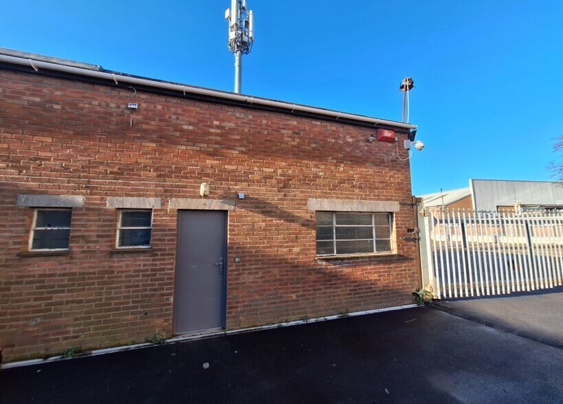 11-15A Station Rd, Yate en alquiler - Foto del edificio - Imagen 2 de 3