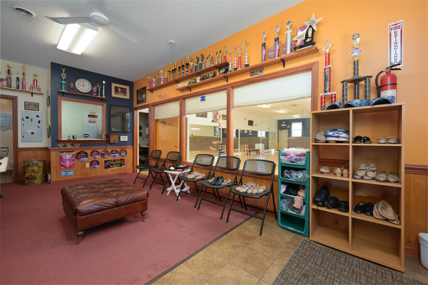 3766 Youngstown Kingsville Rd, Cortland, OH en alquiler - Foto del interior - Imagen 3 de 14