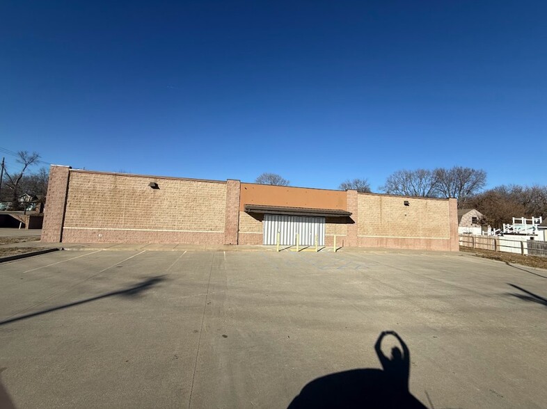 2272 Quindaro Blvd, Kansas City, KS en venta - Foto del edificio - Imagen 1 de 5