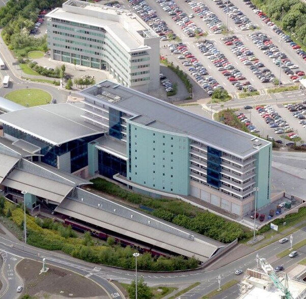 Malaga Ave, Manchester en venta - Vista aérea - Imagen 2 de 4