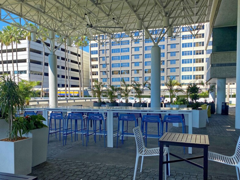 600 N Westshore Blvd, Tampa, FL en alquiler - Foto del edificio - Imagen 2 de 37