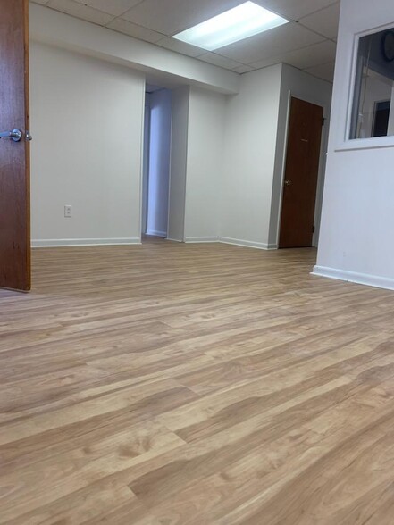 56 Newtown Richboro Rd, Richboro, PA en alquiler - Foto del interior - Imagen 1 de 8