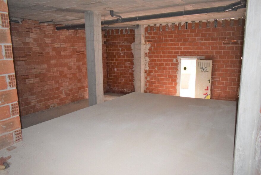 Local en Murcia en venta - Foto del edificio - Imagen 3 de 8