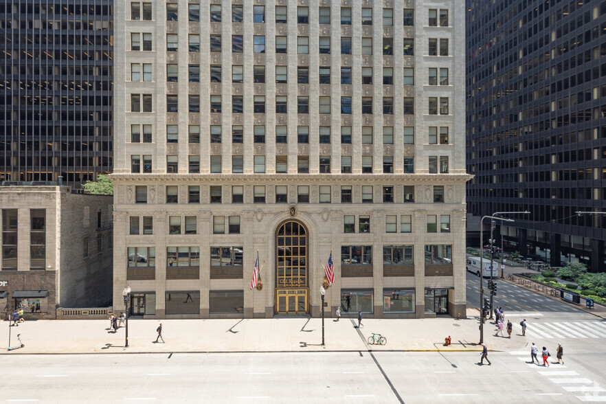 307 N Michigan Ave, Chicago, IL en alquiler - Foto del edificio - Imagen 3 de 17