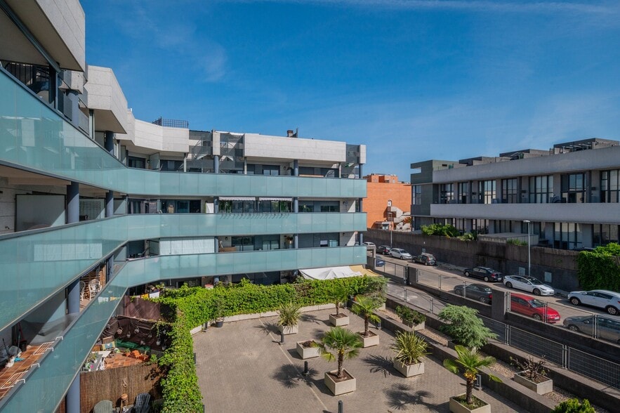 Oficina en Alcorcón, Madrid en venta - Foto del edificio - Imagen 2 de 6