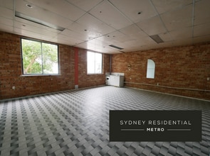 8 Henley Rd, Homebush West en alquiler Foto del interior- Imagen 2 de 4