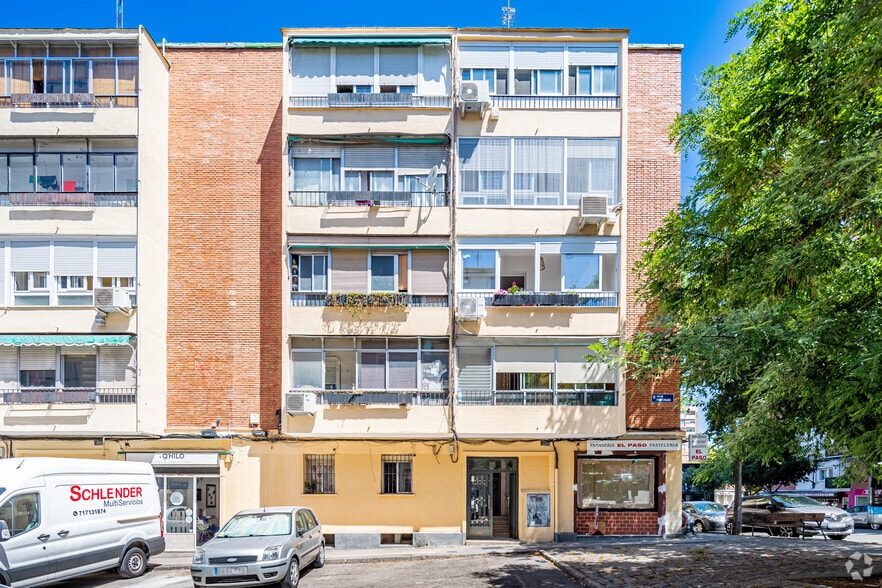Calle de Ponferrada, Madrid, Madrid en venta - Foto principal - Imagen 1 de 2