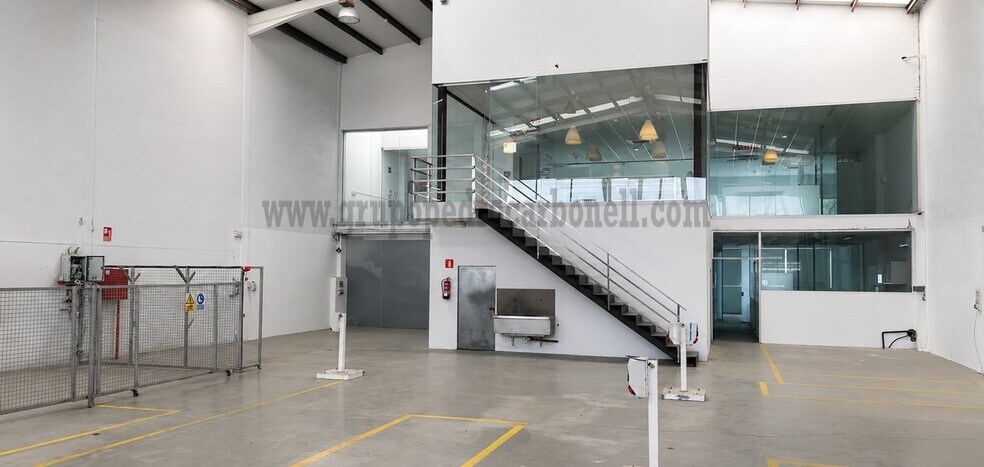 Nave en Elche, Alicante en venta - Foto del interior - Imagen 2 de 6