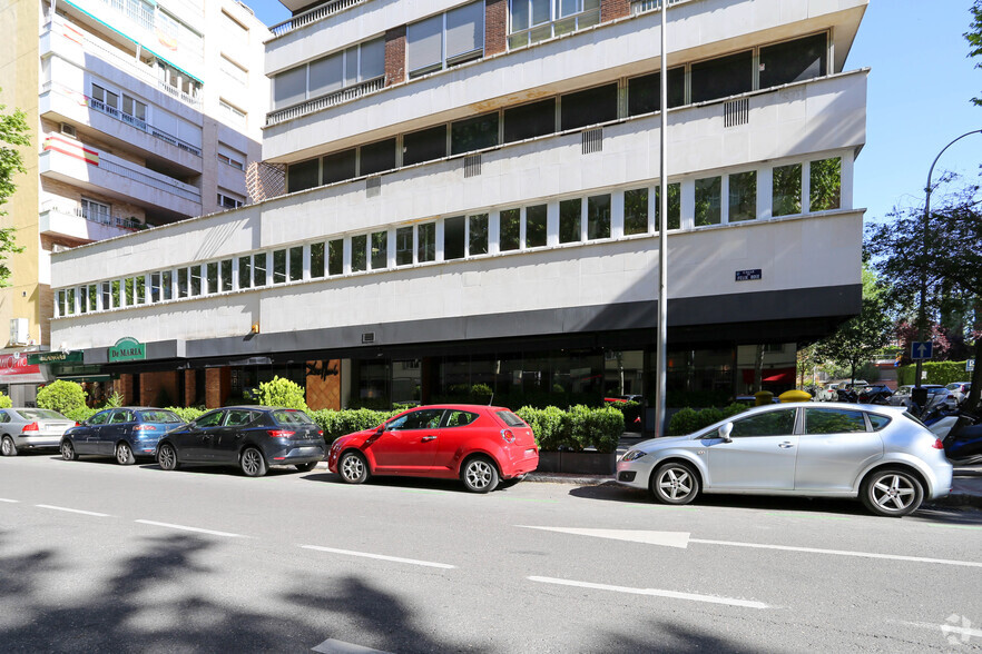 Calle del Doctor Fleming, 51, Madrid, Madrid en alquiler - Foto del edificio - Imagen 3 de 3