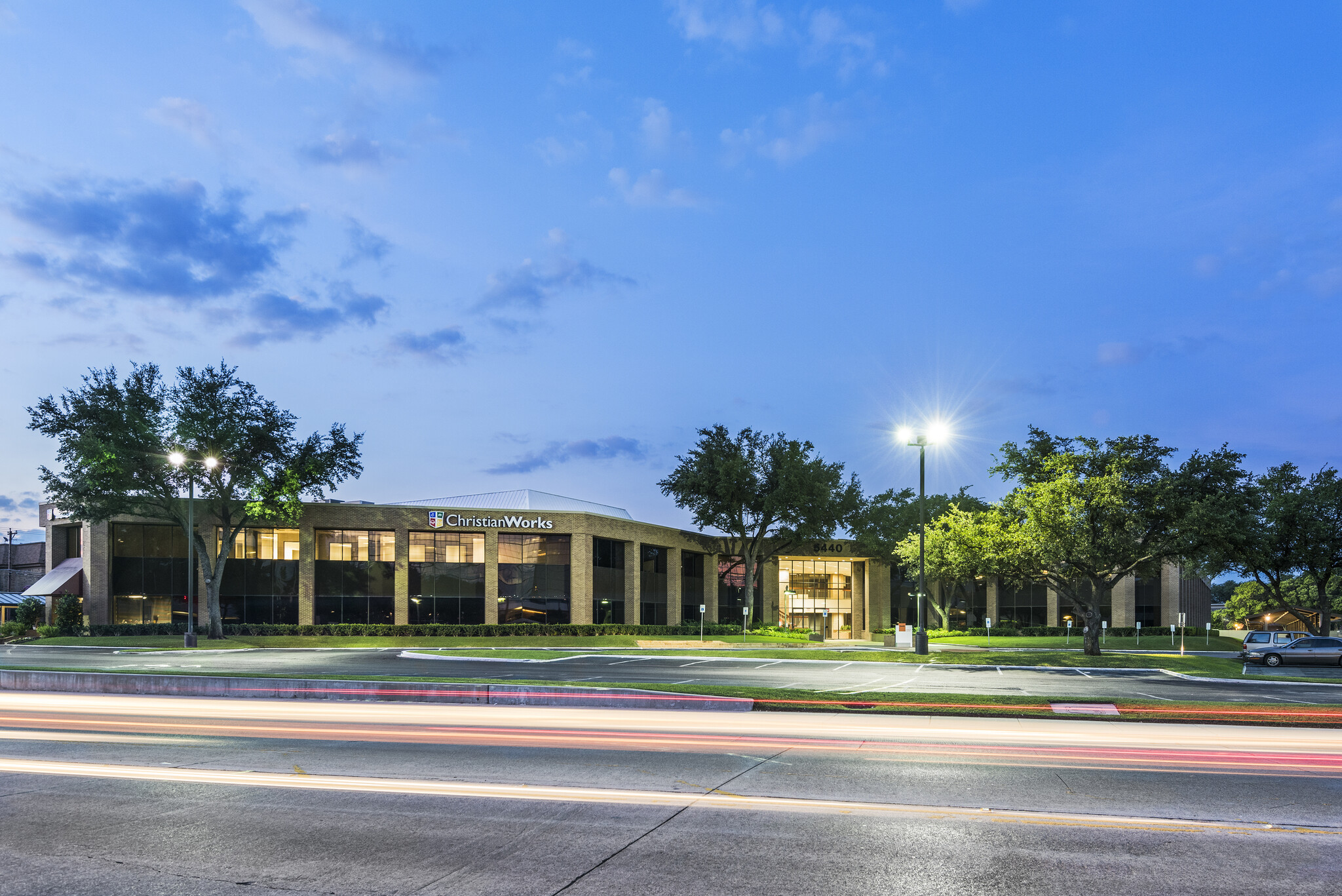 5440 Harvest Hill Rd, Dallas, TX en alquiler Foto del edificio- Imagen 1 de 9