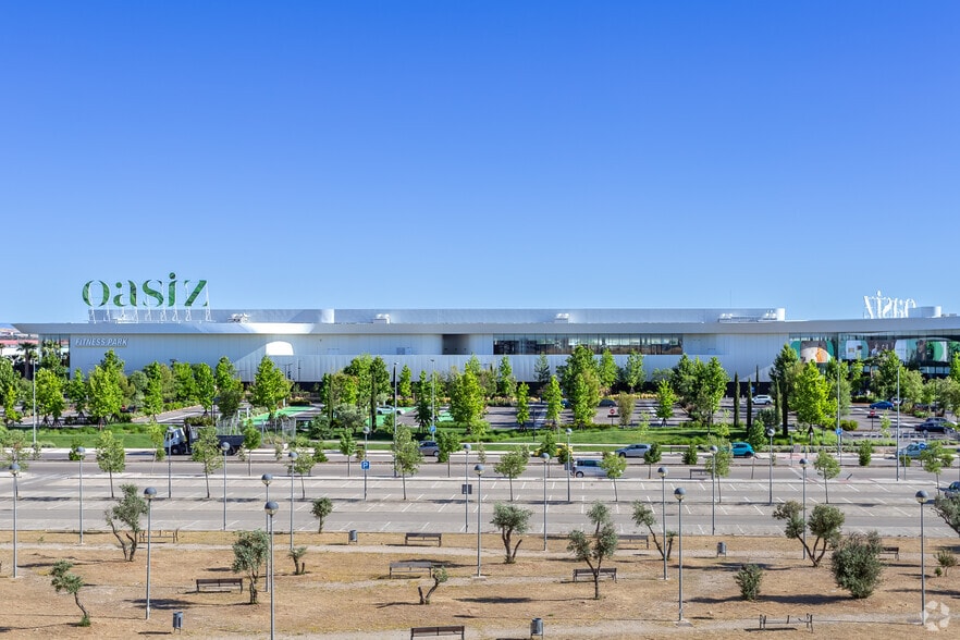 Local en Torrejón de Ardoz, Madrid en alquiler - Foto del edificio - Imagen 3 de 3