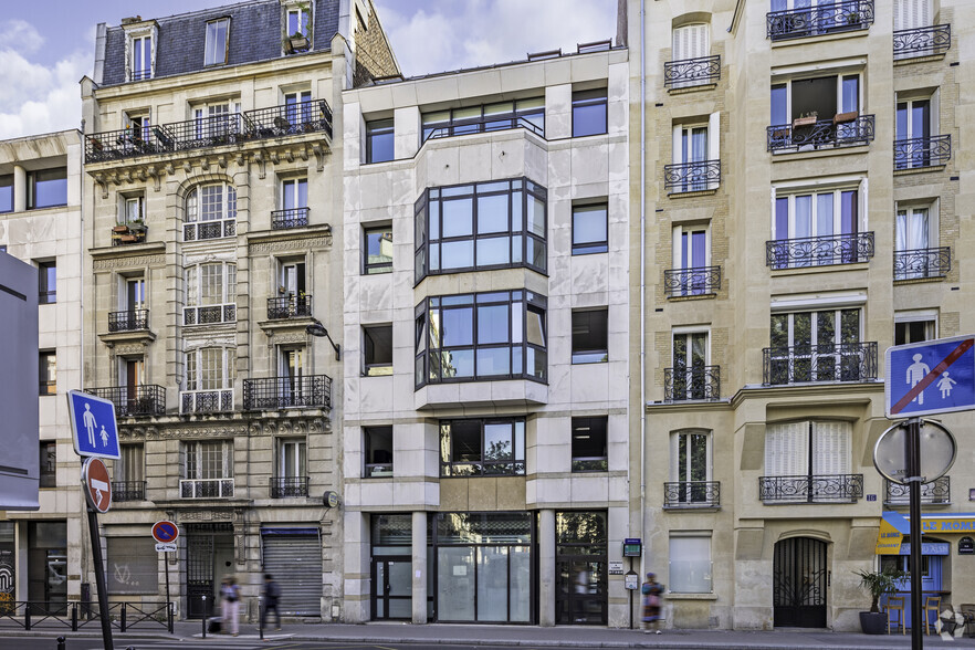 18 Rue Stephenson, Paris en alquiler - Foto principal - Imagen 1 de 2