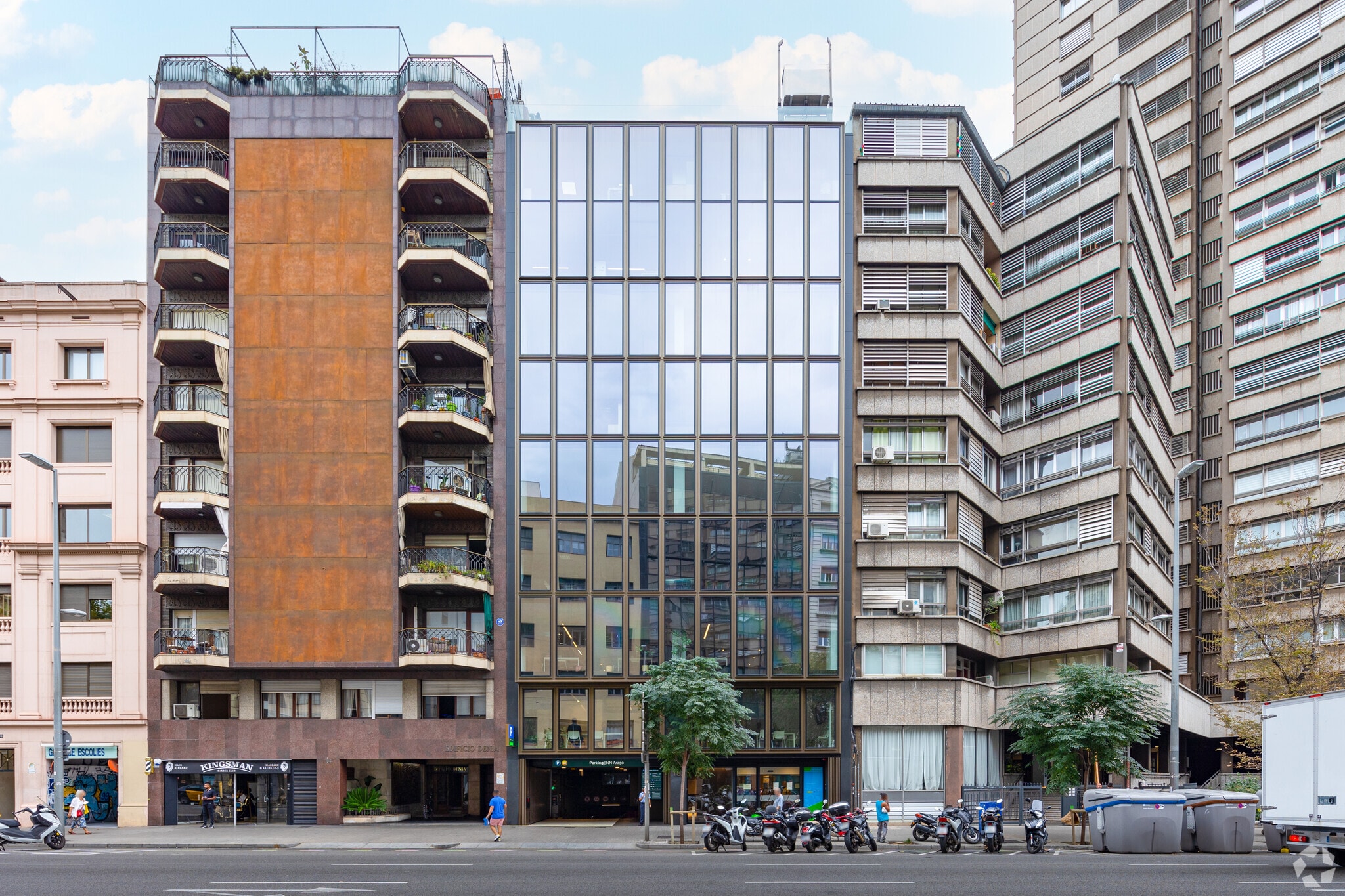 Carrer d'Aragó, 182, Barcelona, Barcelona en alquiler Foto del edificio- Imagen 1 de 15