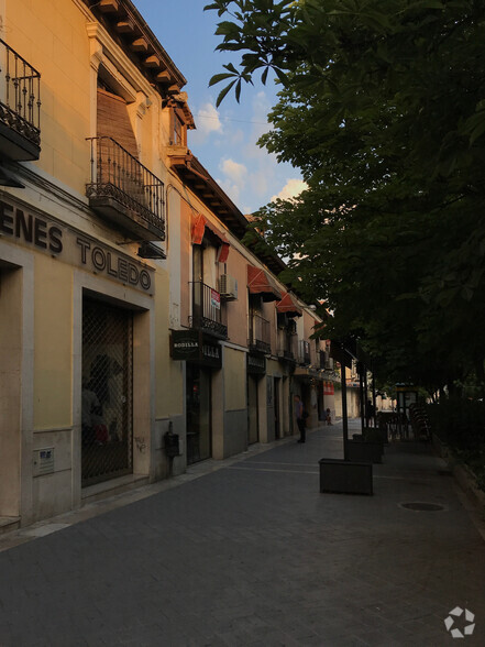 Calle Stuart, 63, Aranjuez, Madrid en alquiler - Foto del edificio - Imagen 2 de 2