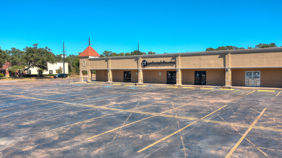 5819 10th St, Katy, TX en alquiler - Foto del edificio - Imagen 3 de 43