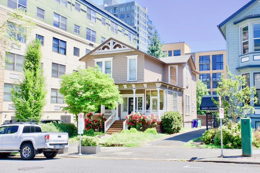 1318 SW 12th Ave, Portland, OR en alquiler - Foto del edificio - Imagen 1 de 42