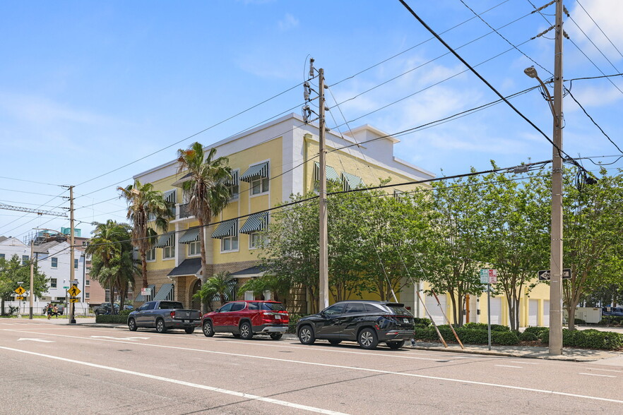 155 8th St N, Saint Petersburg, FL en alquiler - Foto del edificio - Imagen 3 de 54