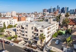 Más detalles de 840 S Grand View St, Los Angeles, CA - Edificio residencial​ en venta