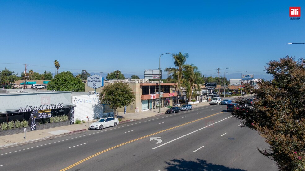 19709 Ventura Blvd, Woodland Hills, CA en venta - Foto del edificio - Imagen 2 de 9