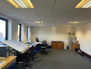 31-37 Lambourne Crescent, Cardiff en alquiler Foto del interior- Imagen 2 de 3