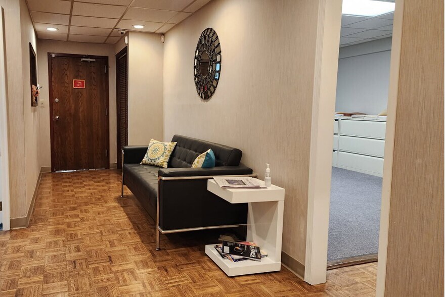 256 Columbia Tpke, Florham Park, NJ en venta - Foto del interior - Imagen 2 de 8