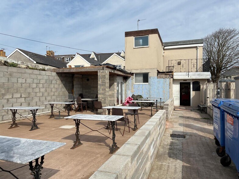 52 New Rd, Porthcawl en venta - Foto del edificio - Imagen 2 de 3