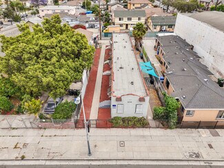 Más detalles de 10714 S Broadway, Los Angeles, CA - Edificio residencial en venta