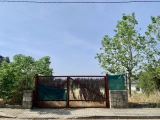 Más detalles de Calle Cañada de las Merinas, 75, Colmenarejo - Terreno en venta