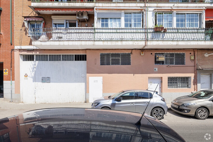 Calle Argos, 23, Madrid, Madrid en alquiler - Foto del edificio - Imagen 1 de 3