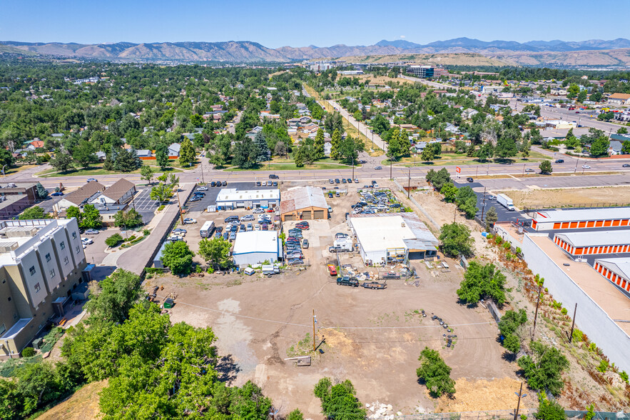 1370 Simms St, Lakewood, CO en alquiler - Foto del edificio - Imagen 3 de 4