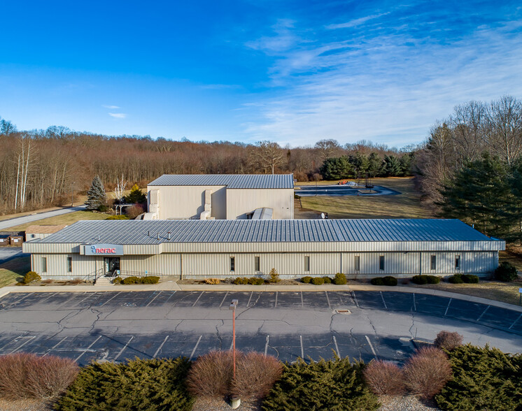 303 Merrow Rd, Tolland, CT en venta - Foto del edificio - Imagen 1 de 27