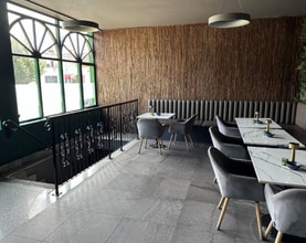 90-92 Ewell Rd, Surbiton en alquiler Foto del interior- Imagen 1 de 3