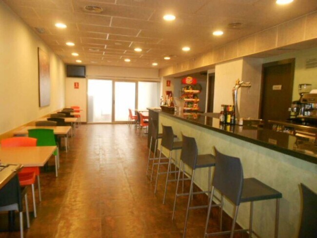 Más detalles de Local en alquiler