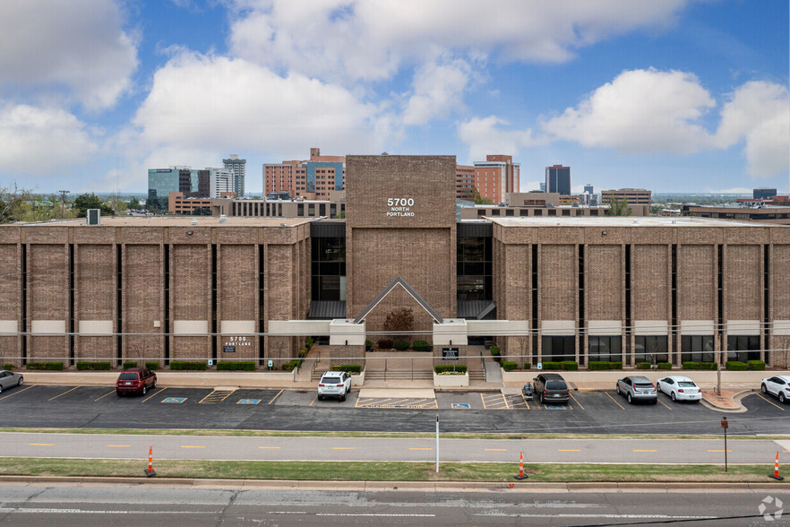 5700 N Portland Ave, Oklahoma City, OK en alquiler - Foto del edificio - Imagen 2 de 11