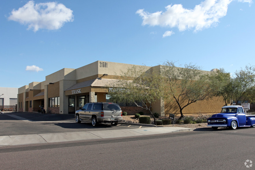 21601 N 3rd Ave, Phoenix, AZ en alquiler - Foto principal - Imagen 1 de 36