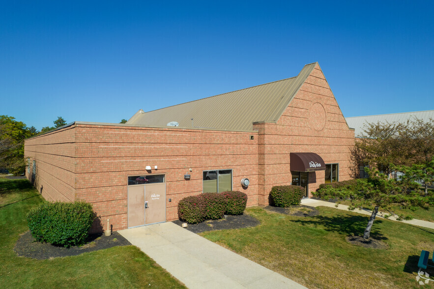 235-241 W Schrock Rd, Westerville, OH en alquiler - Foto del edificio - Imagen 3 de 10