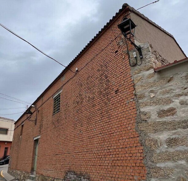 Nave en El Vellón en alquiler - Foto del edificio - Imagen 3 de 6