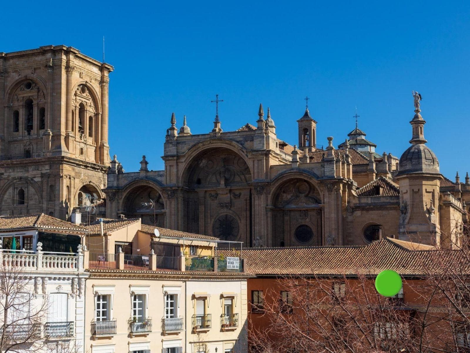 en Granada en venta Foto del edificio- Imagen 1 de 51