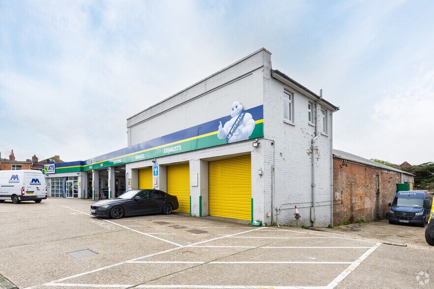 Fernside Rd, Poole en venta - Foto principal - Imagen 1 de 2