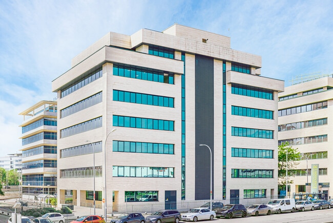 Más detalles de Avenida Sur del Aeropuerto de Barajas, 28, Madrid - Oficina en alquiler