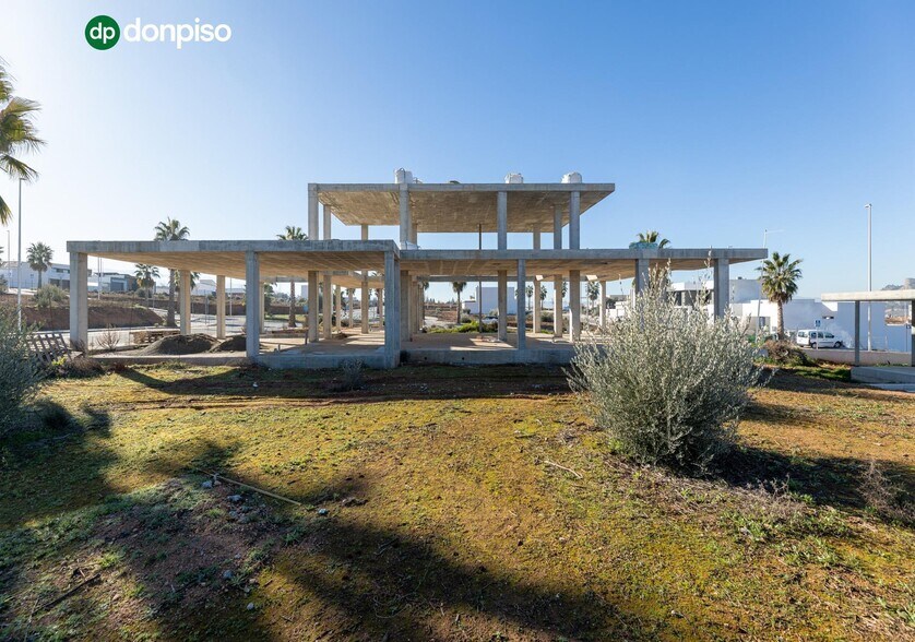Calle Margarita Salas, 47, Albolote, Granada en venta - Foto del edificio - Imagen 3 de 35