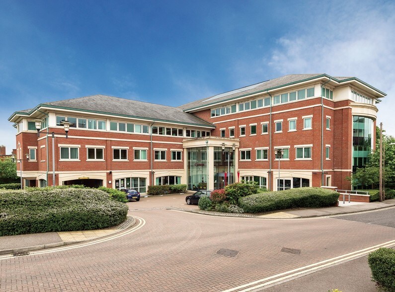 Brentwood Rd, Brentwood en venta - Foto del edificio - Imagen 2 de 2