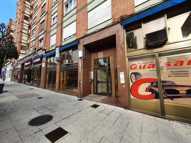 Más detalles de Calle de Foncalada, 21, Oviedo - Edificio residencial​ en venta