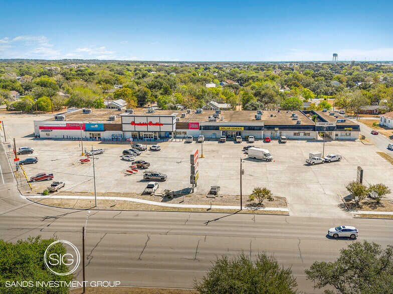 1100-1161 N Esplanade St, Cuero, TX en venta - Foto del edificio - Imagen 1 de 5