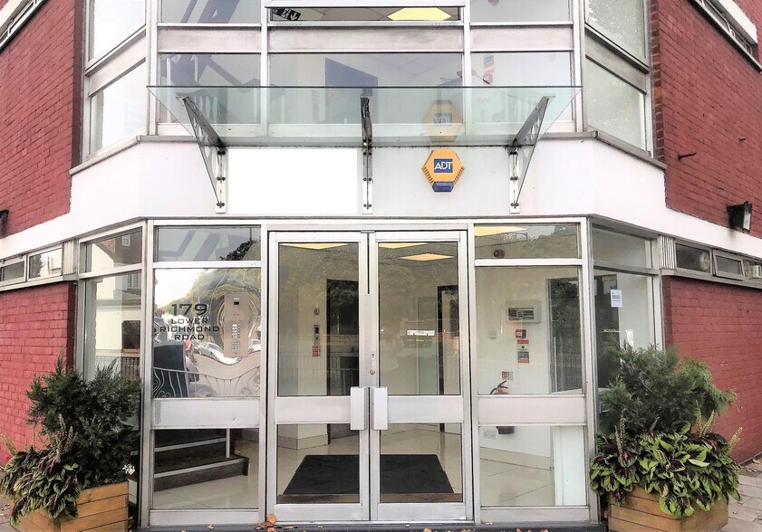 179 Lower Richmond Rd, Richmond en alquiler - Foto del edificio - Imagen 1 de 6