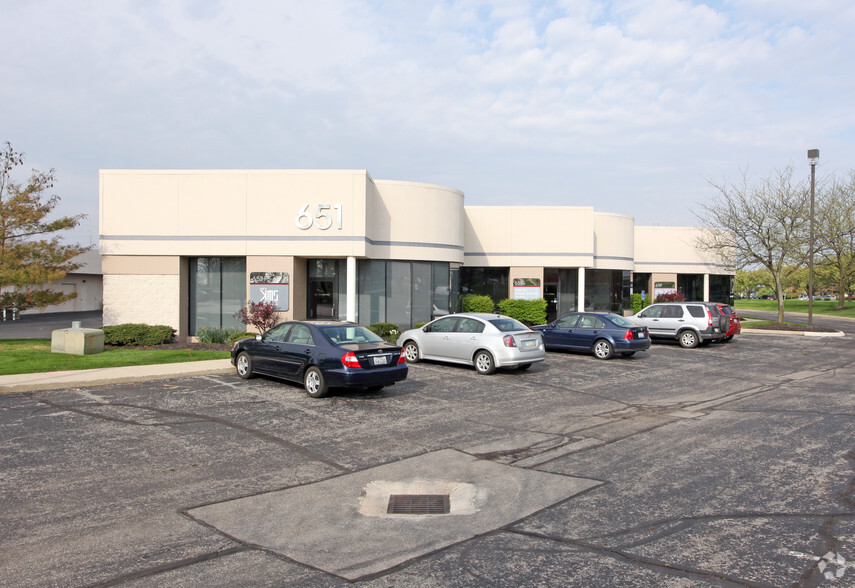 651 Lakeview Plaza Blvd, Worthington, OH en alquiler - Foto principal - Imagen 1 de 26