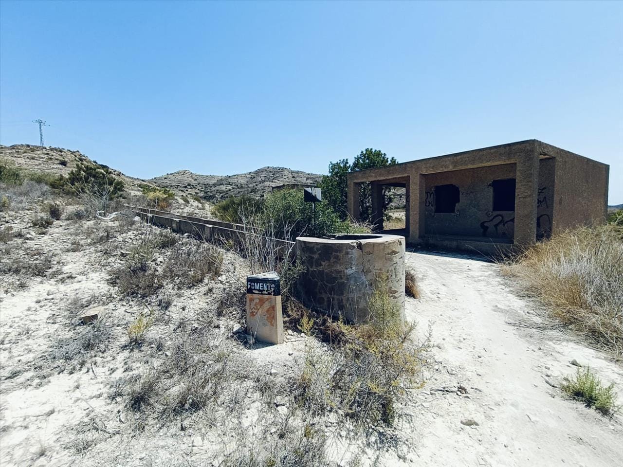 Polígono 2, 19, Aspe, Alicante en venta Foto del edificio- Imagen 1 de 19