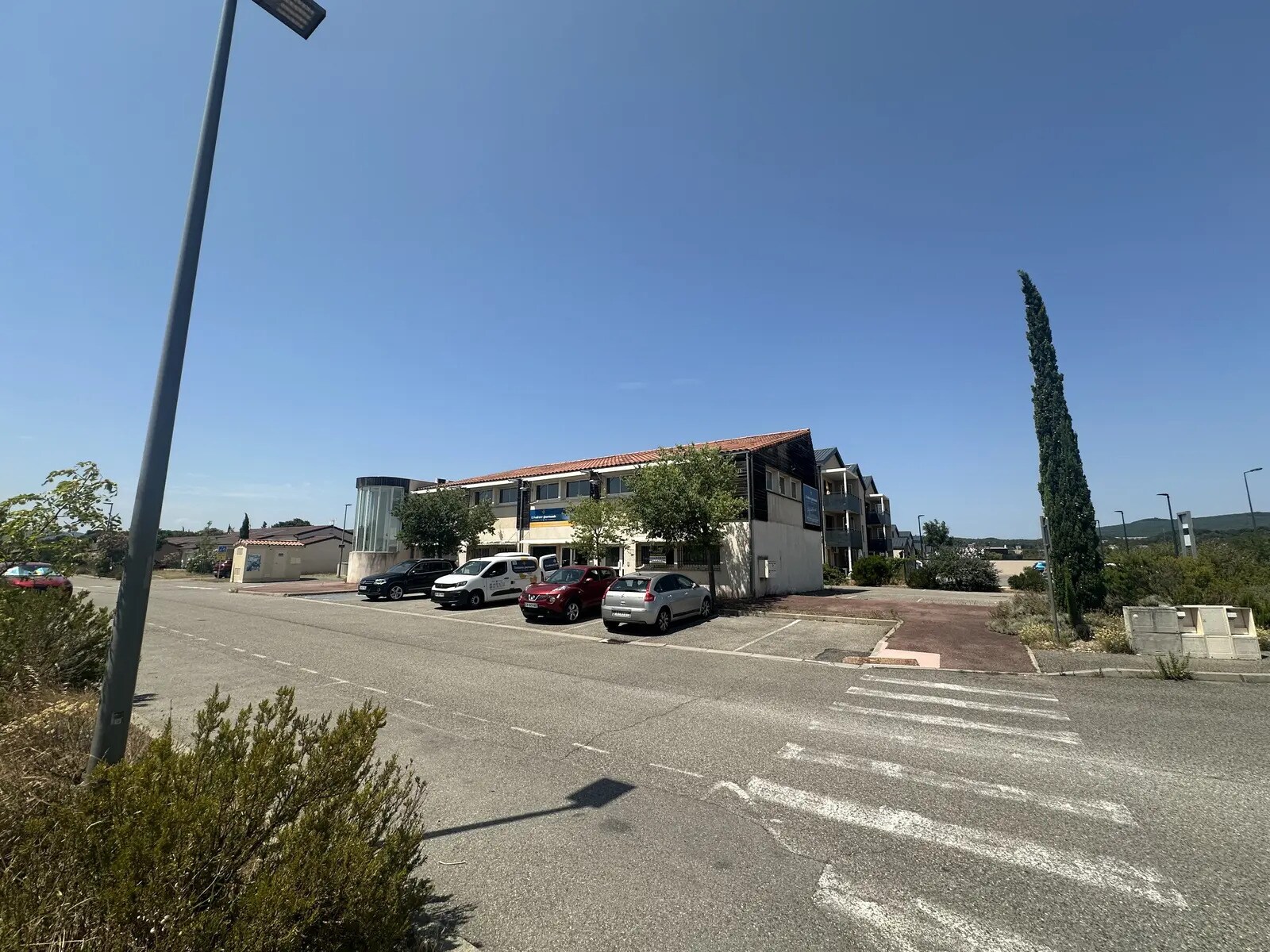 325 Avenue Jean Moulin, Donzère en alquiler Foto del edificio- Imagen 1 de 12